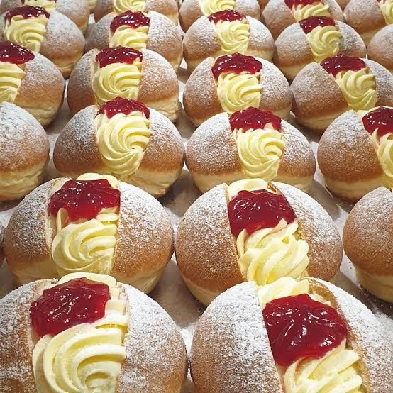 Fresh Cream & Jam Donuts