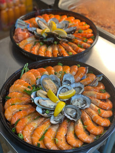 Fresh prawn & oyster platter